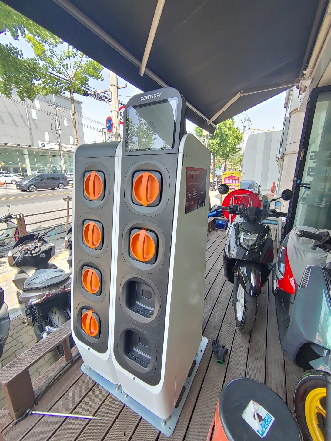 2000769928_ni2Te9kg_395cab28d0b651e23d1f573b4620835add0b7e76.jpg 이미지크게보기